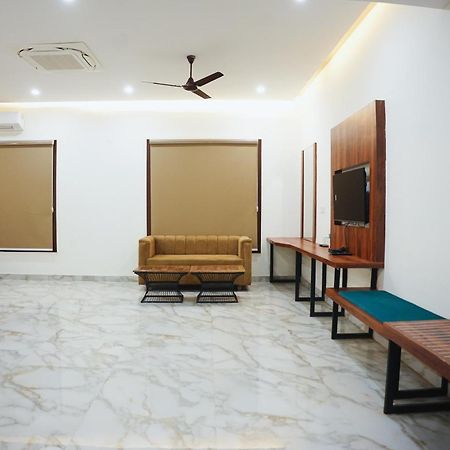 The Krati Resort & Convention Centre Bareilly Extérieur photo